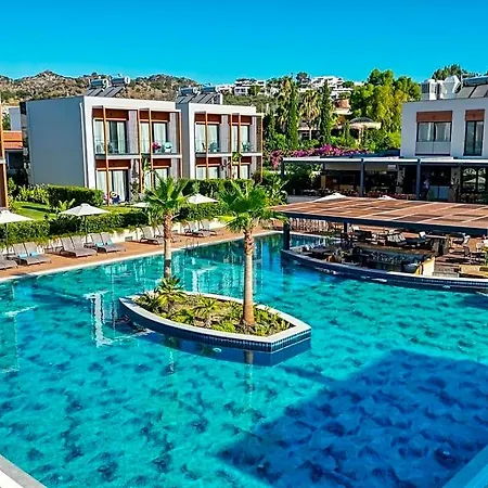 Celeste Bella Luxury & Hotel 3*