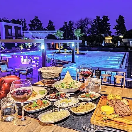 Celeste Bella Luxury & Ortakent
