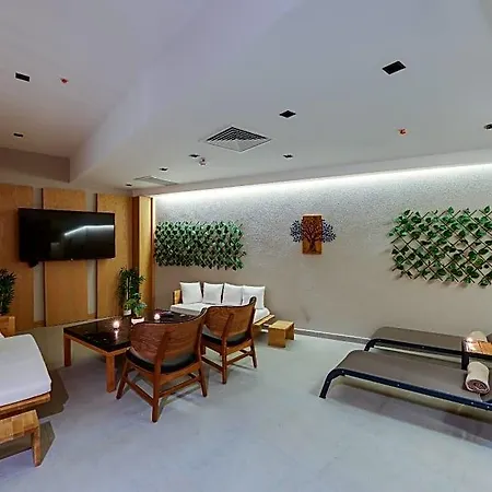 Celeste Bella Luxury & 3*