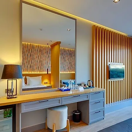 Celeste Bella Luxury & 3* Ortakent